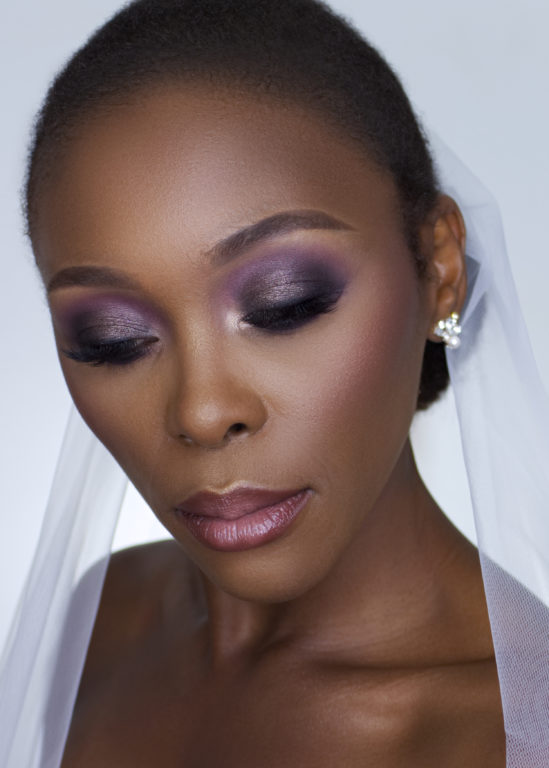 maquillage sophistiqué peau foncée peau noire - purple eye makeup for dark skin